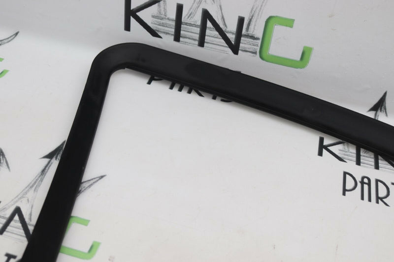 BMW X5 E53 2000-2006 FRONT LEFT DOOR OFFSIDE WINDOW FRAME COVER 8402507