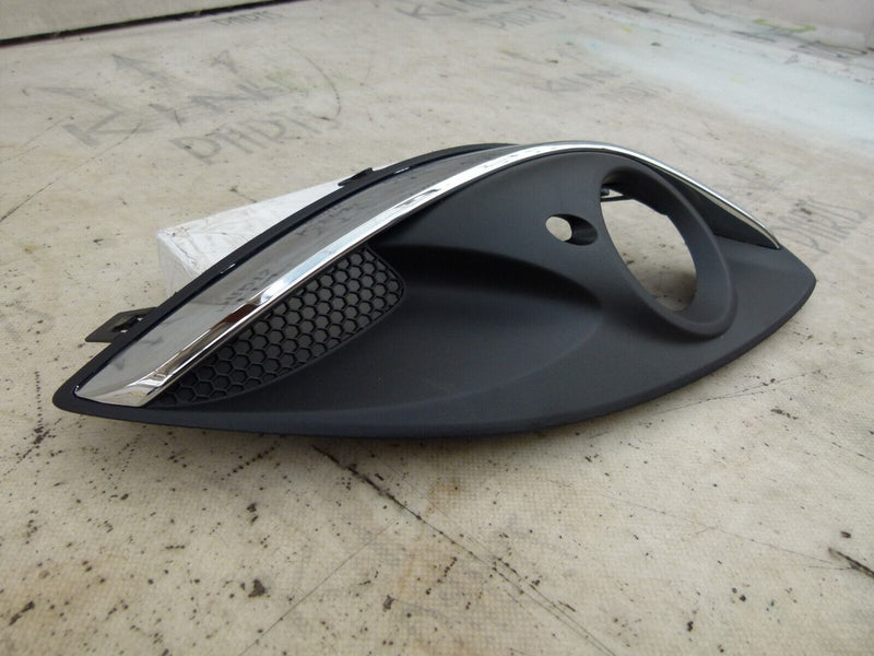 VAUXHALL CORSA D 2011-14 LEFT FOG LIGHT SURROUND TRIM GENUINE 13344798 S102-10