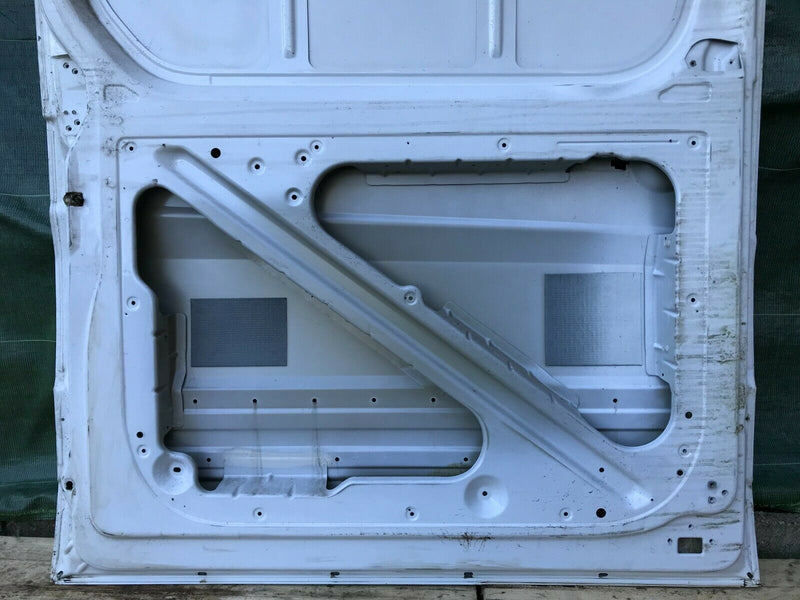 MERCEDES SPRINTER, VW CRAFTER 906 2006-2017 LEFT SIDE SLIDING DOOR PANEL