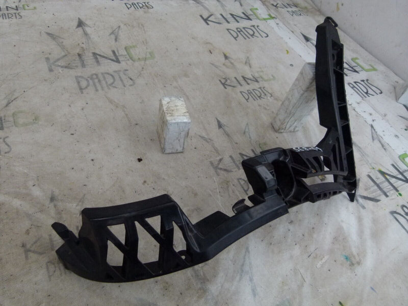 MERCEDES A W177 2018-22 REAR BUMPER RIGHT BRACKET GENUINE A1778850800