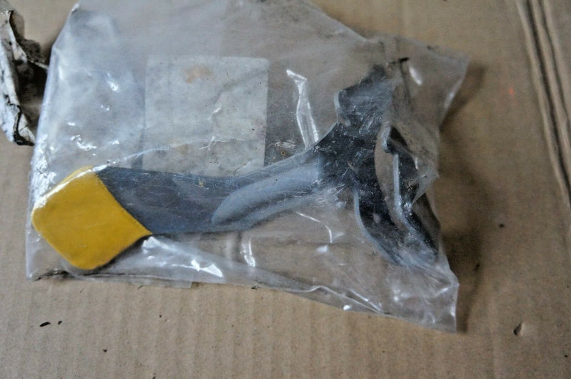 VAUXHALL MERIVA B 2010-2017 BONETT HOOK 13269762 (S01)