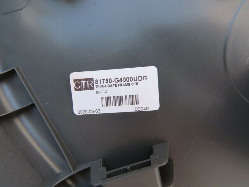 HYUNDAI i30 2016-18 SEDAN TAILGATE INTERIOR TRIM PLASTIC PANEL 81750-G4000