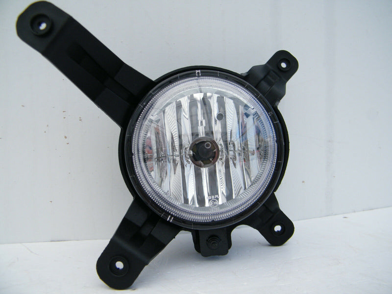 HYUNDAI IX35 2010-2015 FOG LIGHT LEFT N/S GENUINE WITH BULB  92201-2Y000
