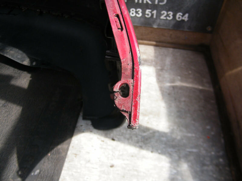 VOLKSWAGEN VW TOURAN 2003-2006  REAR BUMPER GENUINE RED WIT PDC (A8613)