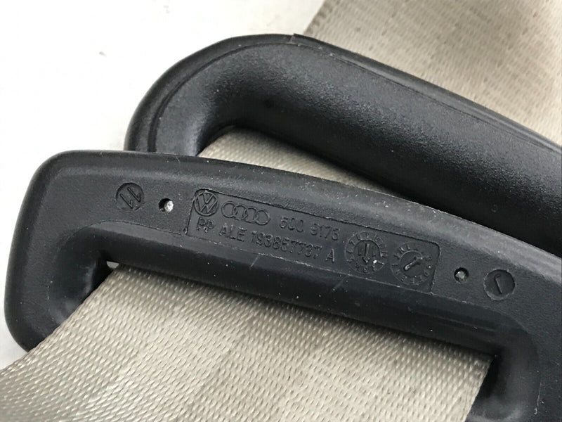 AUDI A4 S4 B8 2008-2015 ELECTRIC FRONT SEATBELT RIGHT DRIVER SIDE O/S 8K1857706