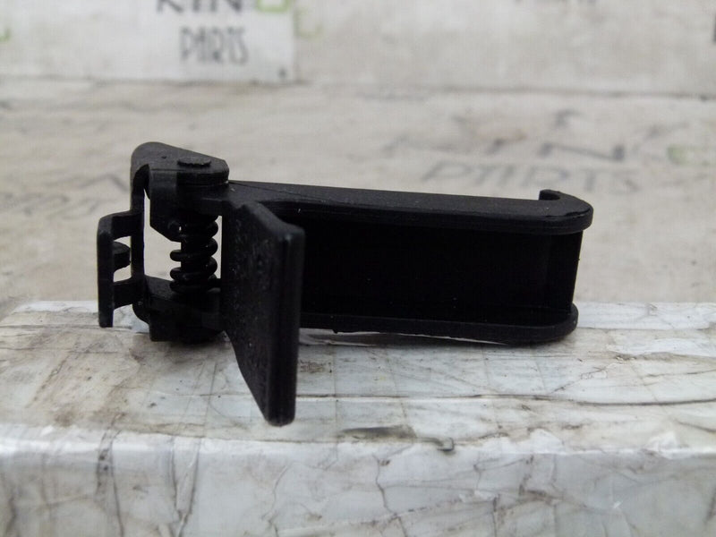 RENAULT LAGUNA MK2 2001-07 BONNET LATCH LOCK GENUINE 8200000945