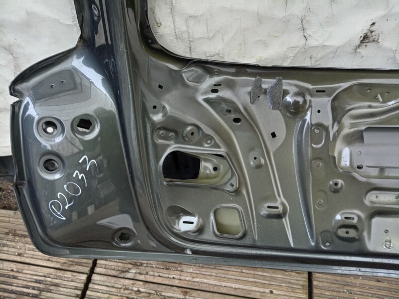 AUDI Q3 MK1 8U QUATTRO 2012-17 GENUINE BOOT LID TAILGATE PANEL in GREY