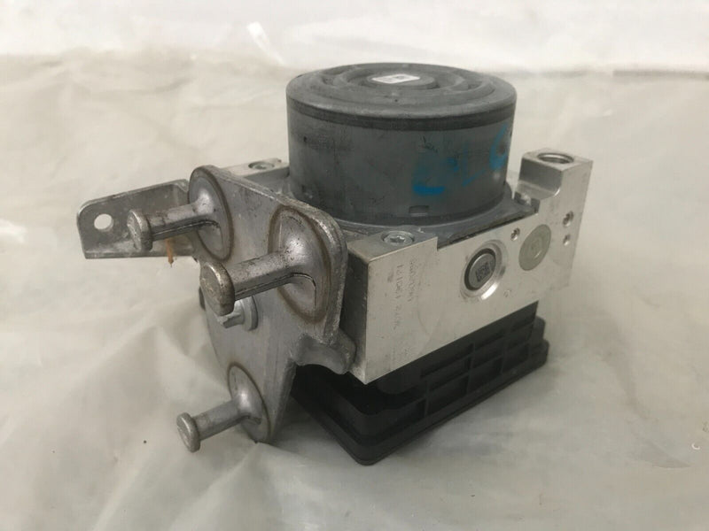 MERCEDES GLC X253 W205 250 2.0 PETROL GENUINE ABS PUMP ESC MODULE A2539011400