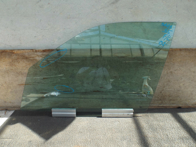 SAAB 95 9-5 1998-2005 Front Door Window Glass Left Passenger Side N/S