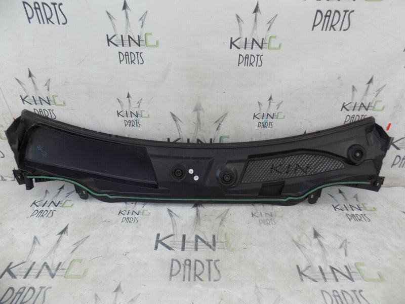 MERCEDES-BENZ A180 W176 2012-17 WINDSCREEN WIPER COVER TRIM A1768300113
