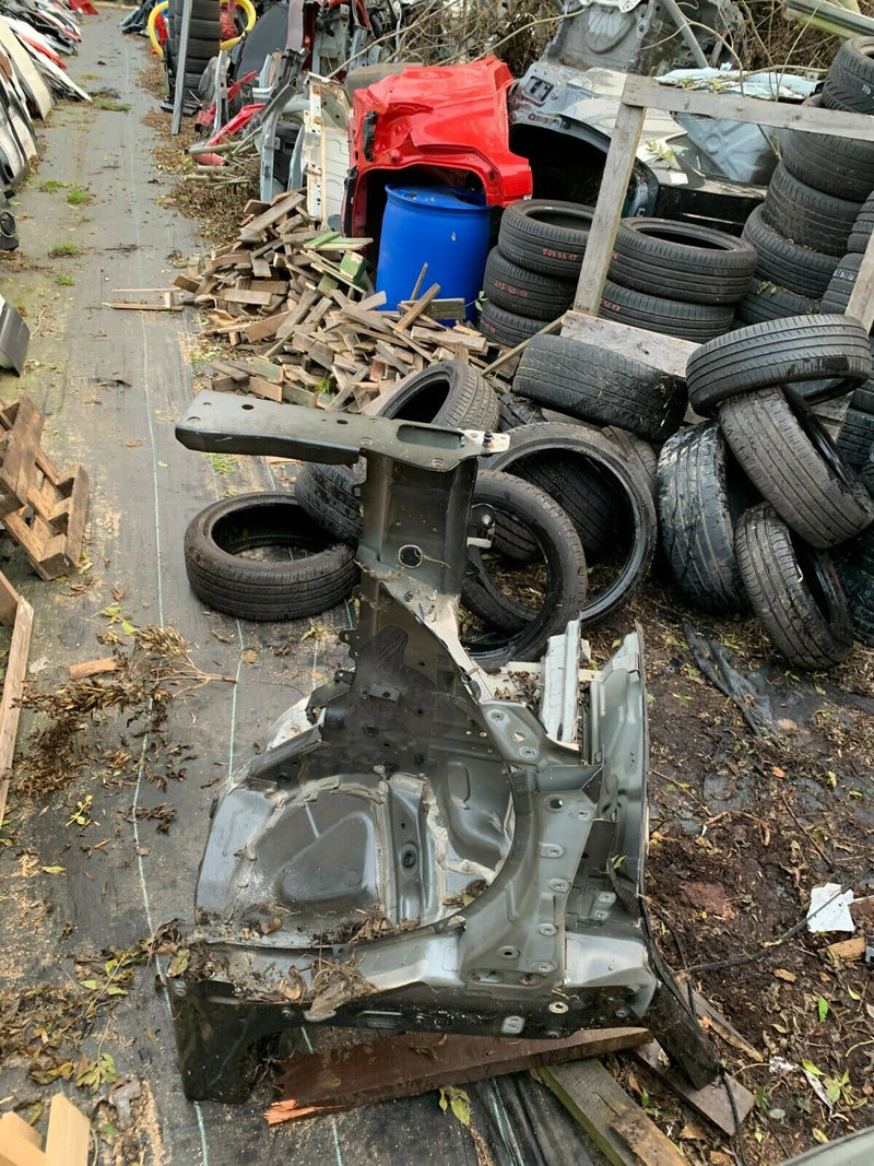 RENAULT CAPTUR MK II (JB/JE) 2020-2022 FRONT LEFT FLITCH CUT POST QUARTER