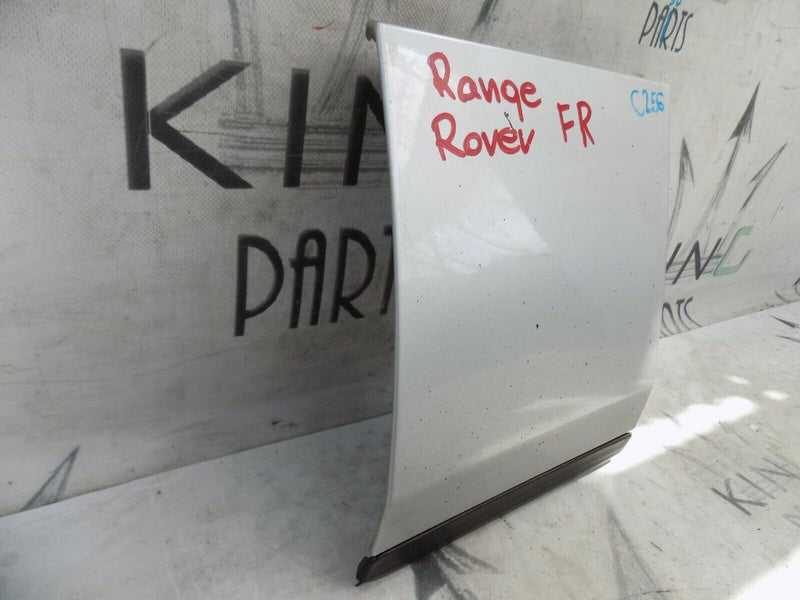 RANGE ROVER L322 FRONT RIGHT DRIVER SIDE LOWER DOOR MOULDING 7001344
