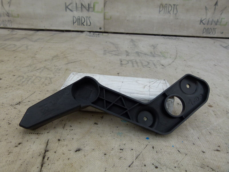 VAUXHALL ASTRA J 2009-15 REAR BUMPER RIGHT BRACKET GENUINE 13368096 S102-13