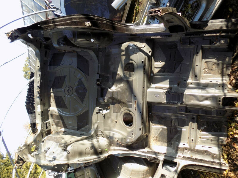 VOLKSWAGEN GOLF MK7 (5G) 2014-2018 REAR LEFT FLITCH CUT POST QUARTER