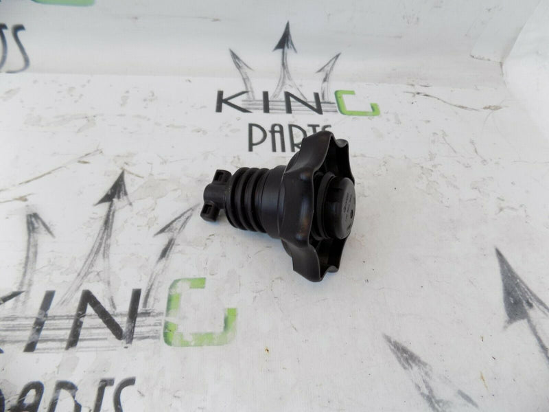 AUDI A4 (B8) 2008-2015 SPARE WHEEL HOLDER SCREW/SPARE WHEEL BOLT 1T0803899 *N2