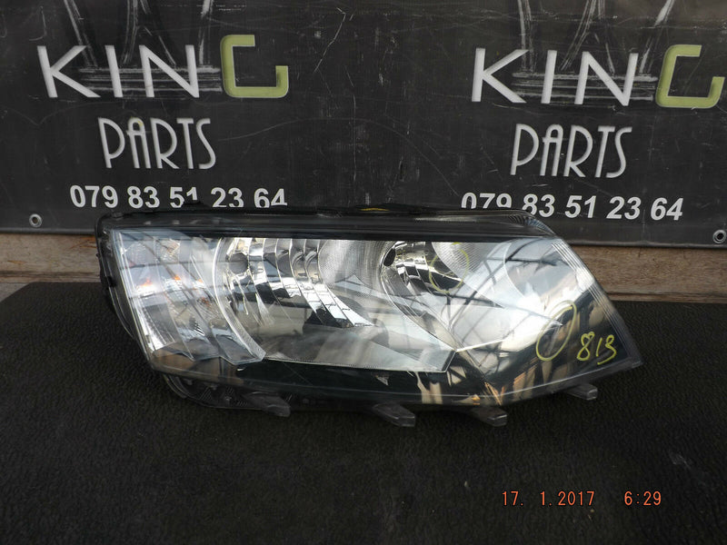 SKODA OCTAVIA 2012-2015 GENUINE HEADLAMP HEADLIGHT RIGHT SIDE O/S (813)