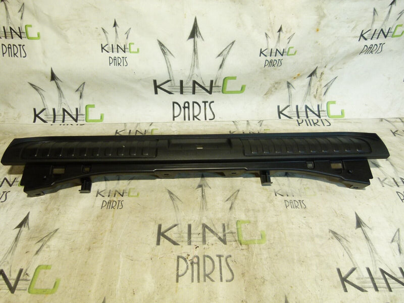 RANGE ROVER SPORT L494 TAILGATE SCUFF PLATE COVER GENUINE DK62425A92AC8