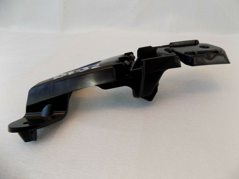 VW BEETLE 2012-2019 FRONT BUMPER RIGHT HOLDER BRACKET SUPPORT 5C5807774E /S56-32