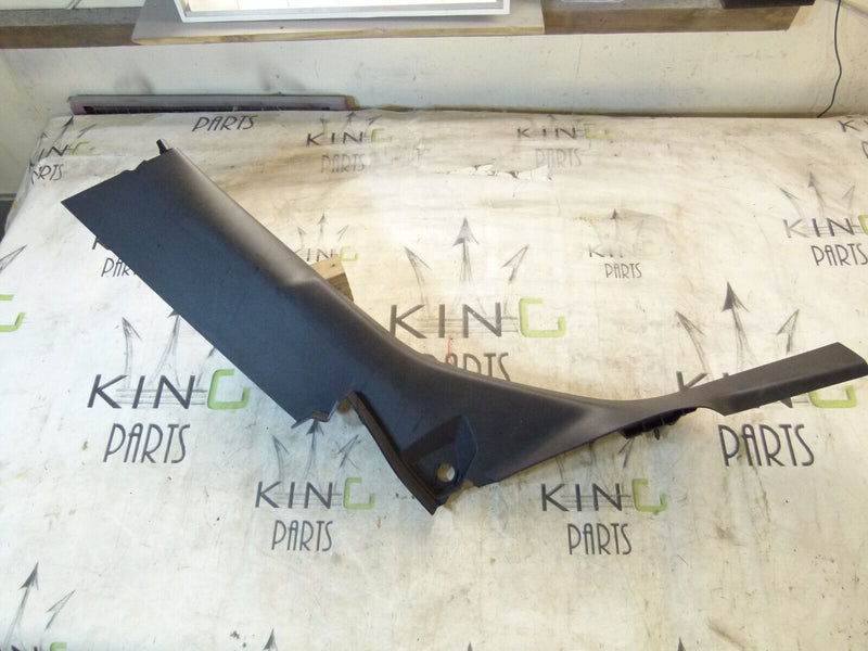 PEUGEOT 308 SW ESTATE 2017-21 LEFT PASSENGER SIDE C-PILLAR 9800072577