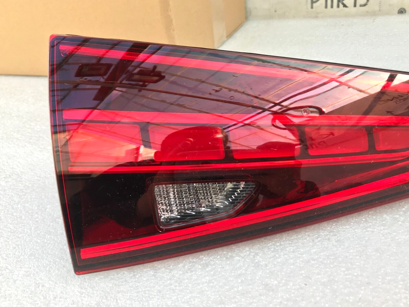 MERCEDES W206 ESTATE 2021-ON *10 PIN REAR TAIL LIGHT LEFT PASSENGER A2069060901