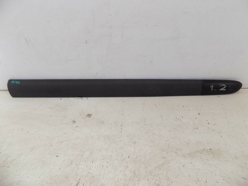 RENAULT CLIO II 2001-2005 RIGHT FRONT DOOR MOULDING PANEL TRIM 8200072231 (M46)