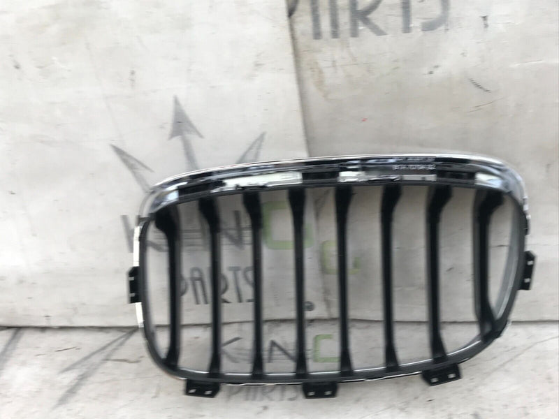 BMW 1 F20 2014 FRONT RADIATOR RIGHT GRILLE BASIS 51137239022 7239022