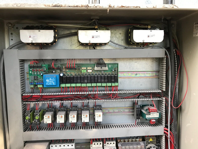 CHAMBER & BURNER CONTROL BOX GAS, PANEL LANDIS GYR LFL 1.335 TO SPRAY BOOTHS