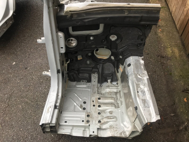 MERCEDES GLC X253 16-22 LEFT SIDE FRONT END BODY QUARTER PANEL PILLAR A CHASSIS