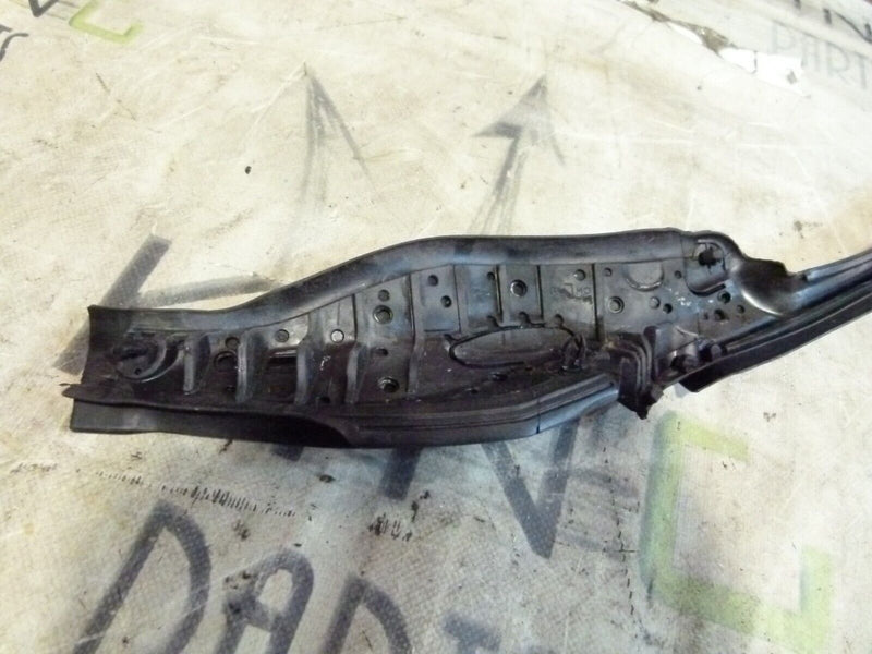 RANGE ROVER SPORT 13-17 REAR LEFT WINDOW RUBBER SEAL GENUINE DK62250A21A