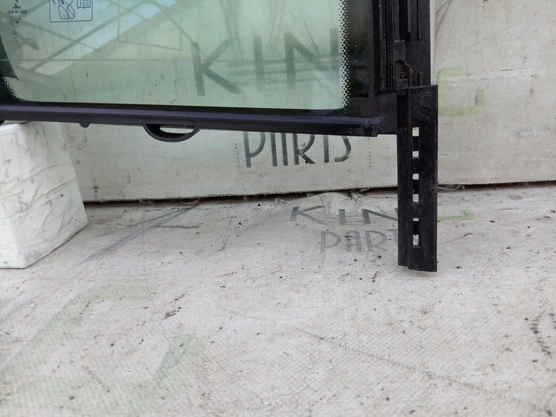 MERCEDES C W205 2014-2018 SALOON REAR RIGHT QUARTER WINDOW GLASS A2057300155 #