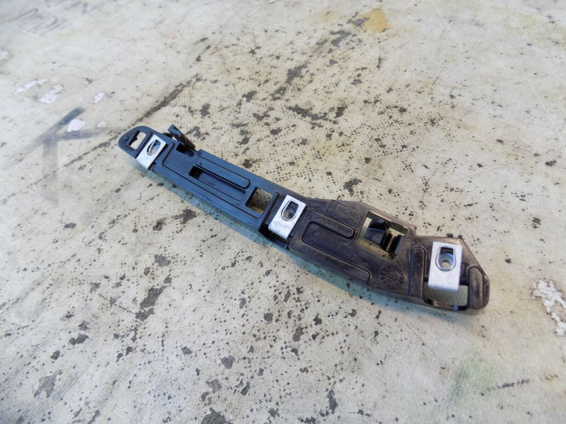 VAUXHALL  ASTRA K 2015-ON FRONT RIGHT BUMPER BRACKET 39020437