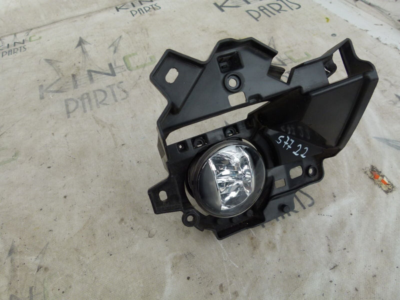 LEXUS RX 450H 2015-19 FRONT RIGHT FOG LIGHT BRACKET GENUINE 5212548091