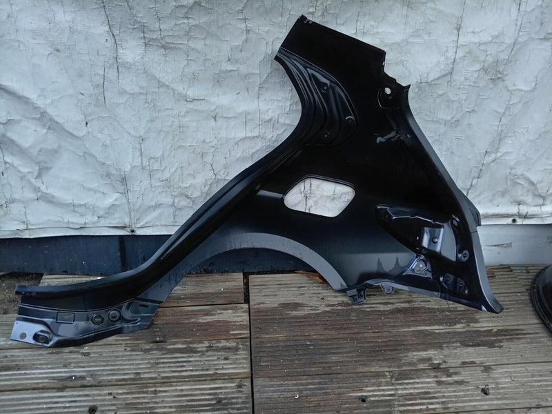 BMW 1 SERIES F40 2019-ON RIGHT SIDE REAR QUARTER COATING BODY PANEL LAYER