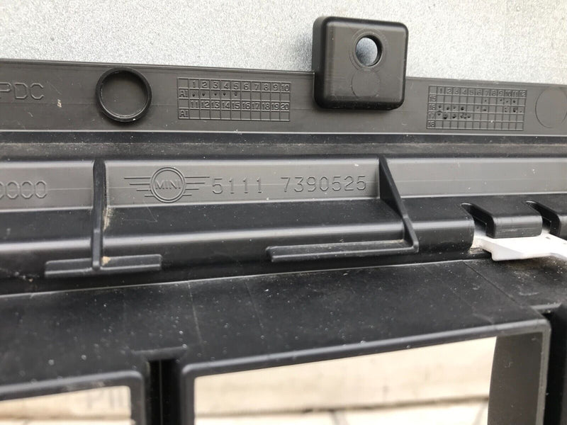 BMW MINI COOPER COUNTRYMAN F60 2017-ON FRONT BUMPER GENUINE 5111 7390520