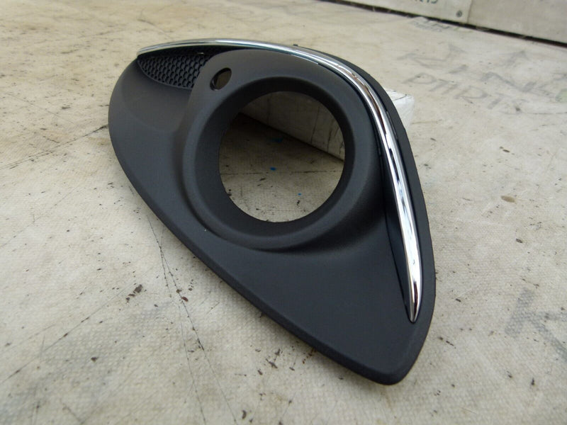 VAUXHALL CORSA D 2011-14 LEFT FOG LIGHT SURROUND TRIM GENUINE 13344798 S102-10