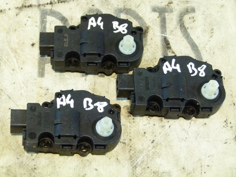 AUDI A4 B8 07-15 HEATER BLOWER AIR VENT CONTROL ACTUATOR GENUINE K9749005