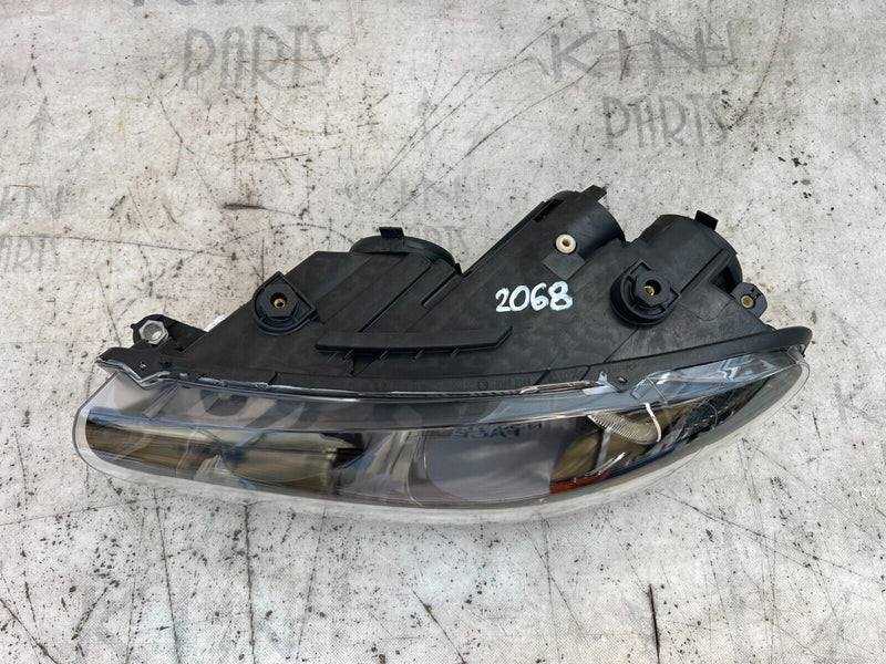 VW SCIROCCO 2008-13 PASSENGER SIDE HEADLIGHT HALOGEN HEADLIGHT 1K8941005N