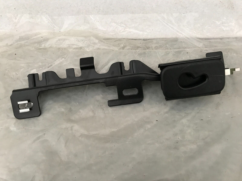MERCEDES GLC X253 2016-21 REAR RIGHT SIDE ROOF HANDLE BRACKET HOLDER A2538150631
