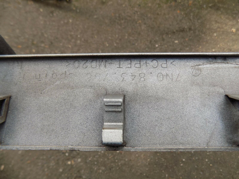 SEAT ALHAMBRA VW SHARAN 2010-ON RIGHT COVER FAIRING SLIDING RAIL 7N0843796