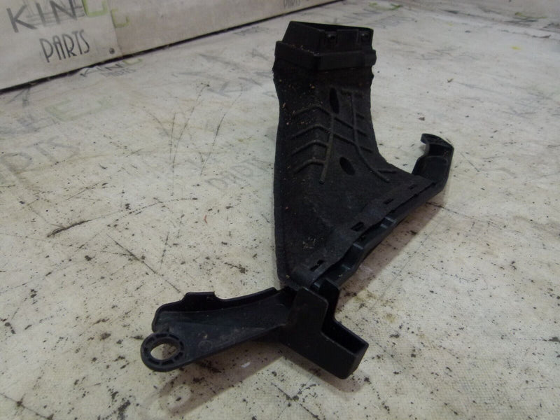 RANGE ROVER EVOQUE L538 2012-2015 INTAKE AIR DUCT GENUINE BJ329A675AC