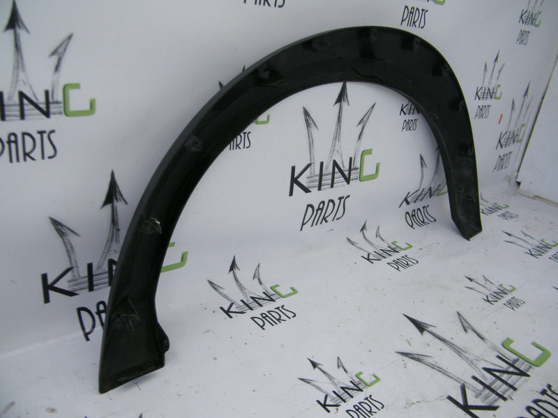 LAND ROVER DISCOVERY 3 L319 FRONT RIGH WHEEL ARCH TRIM COVER WING DFJ000022 W119