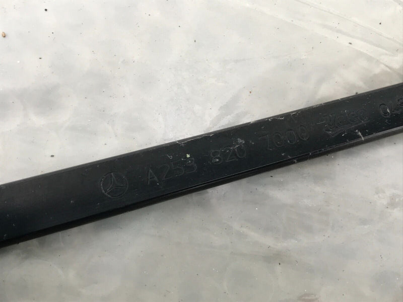 MERCEDES GLC X253 16-21 FRONT WINDSCREEN RIGH SIDE WIPER ARM & BLADE A2538207000