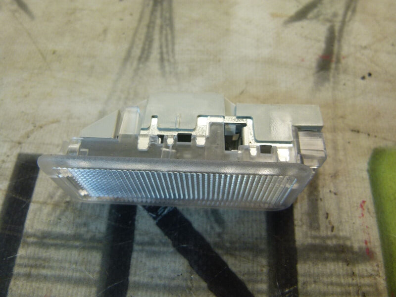 PEUGEOT 308 SW ESTATE 2017-21 LICENSE PLATE ILLUMINATION LIGHT LAMP GENUINE