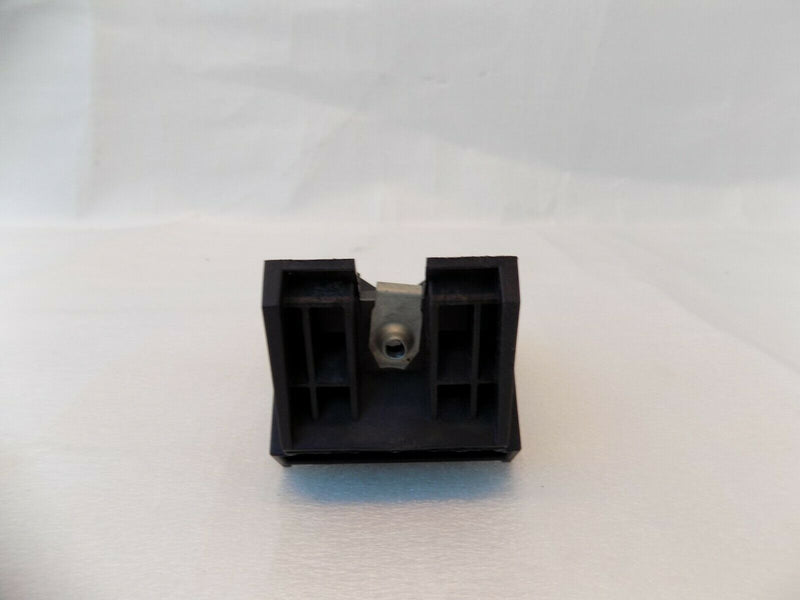 LAND ROVER DISCOVERY SPORT 2014-2019 L550 VENT DUCT BRAKET BJ3219A260AA /S56-44