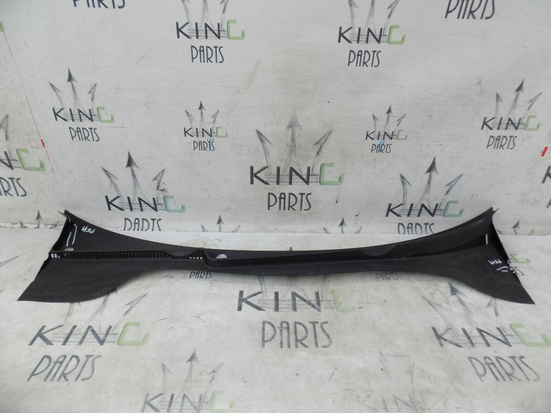 VW GOLF 2008-2013 MK6  WINDSHIELD WIPER TRIM SCUTTLE PANEL 1K2819415