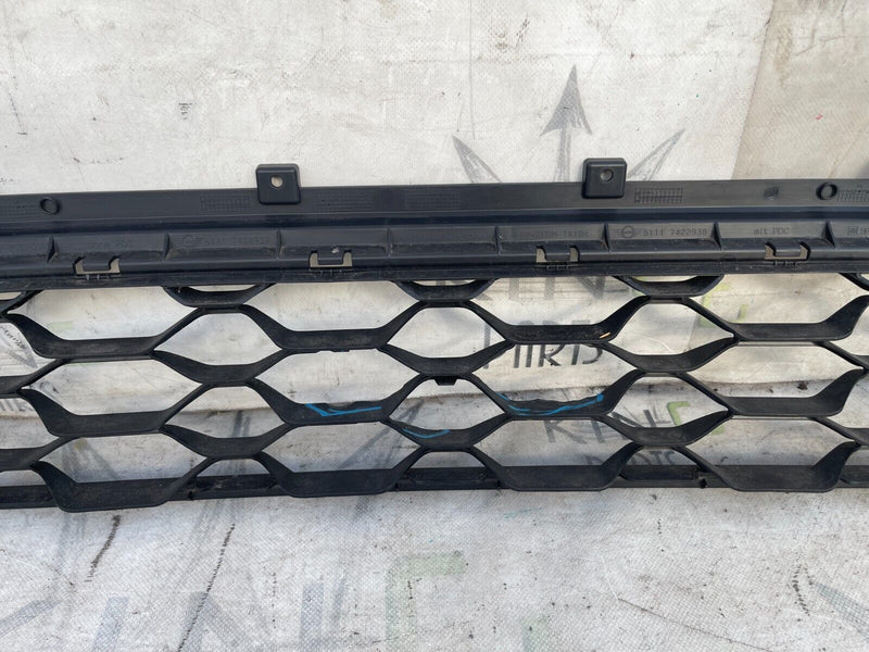 MINI COOPER S F60 COUNTRYMAN 2017-2021 FRONT BUMPER CENTRE LOWER GRILL