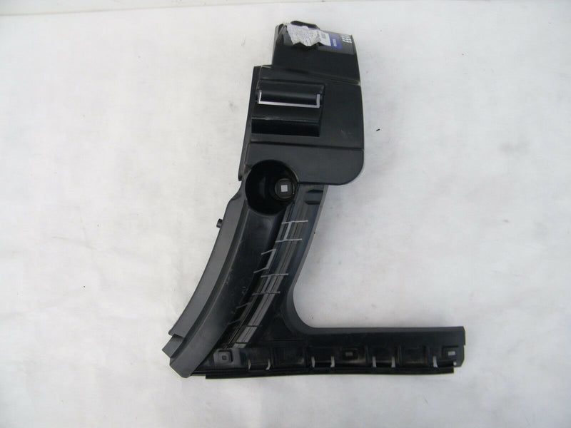 VOLVO XC90 2002-10 REAR RIGHT BUMPER MOUNT BRACKET GENUINE O/SR 30698136 (V033)
