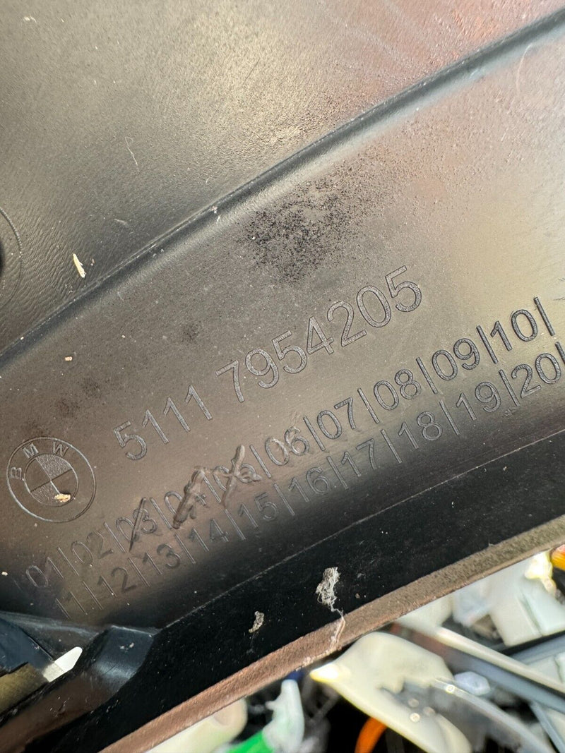 BMW X1 F48 xLINE FACELIFT 2020-ON FRONT BUMPER & *NEW TOP GRILL 6x PDC