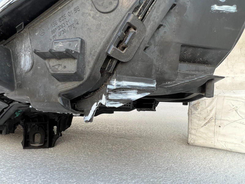 MERCEDES GLA X156 2017-21 LEFT PASSENGER SIDE LED HEADLIGHT A1569067100