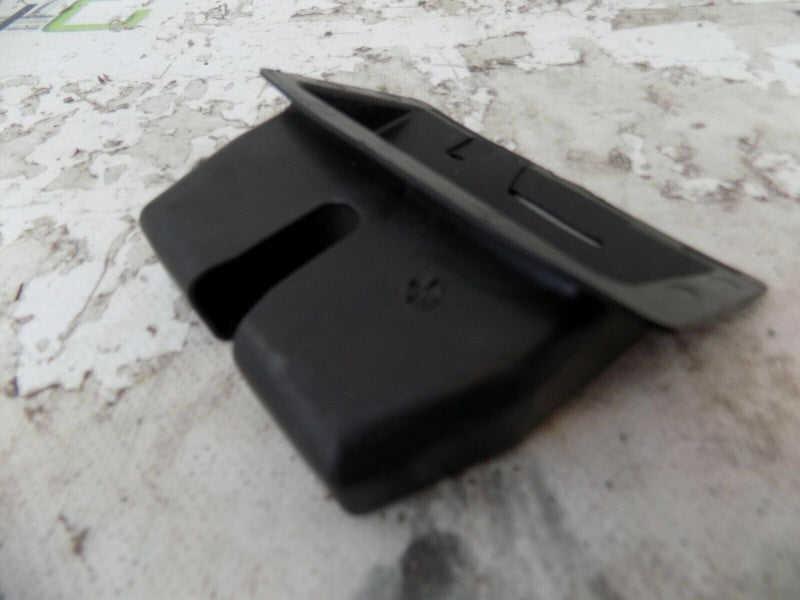 FORD FIESTA MK7 ST TAILGATE LOCK CATCH COVER TRIM ONLY 8A61-A46420-AD